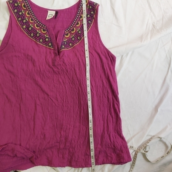 Anthropologie Akemi +‎ Kin Vizela Embroidered Top - Picture 6 of 7